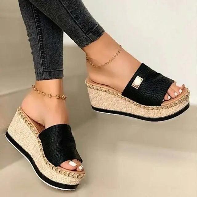 Summer Perfect Platform Sandals - The Next Door Neighbor 