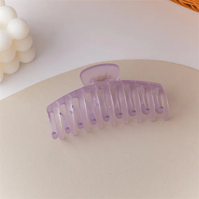 Oval Grasp Hair Clip - The Next Door Neighbor 