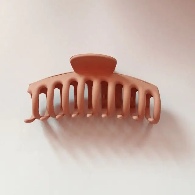 Oval Grasp Hair Clip