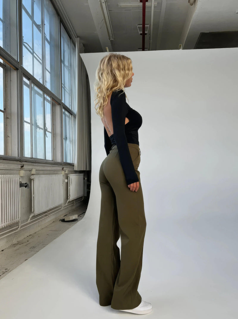 Chic Wide-Leg Pants