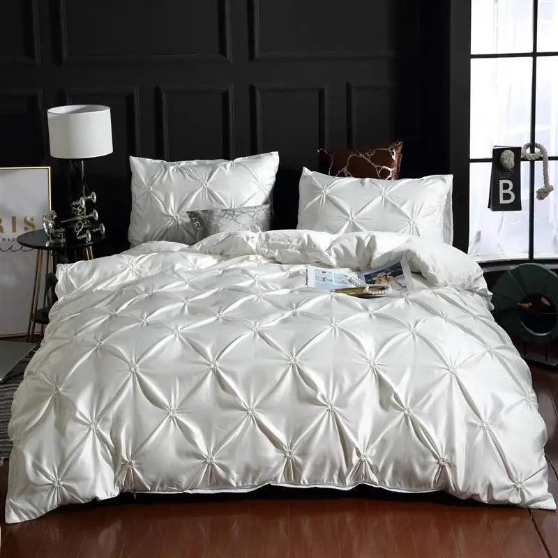 Luxury Silk Bedding Set - The Next Door Neighbor 