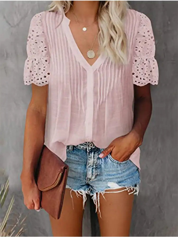 Shirt with Lace and V-neck Emily - The Next Door Neighbor 