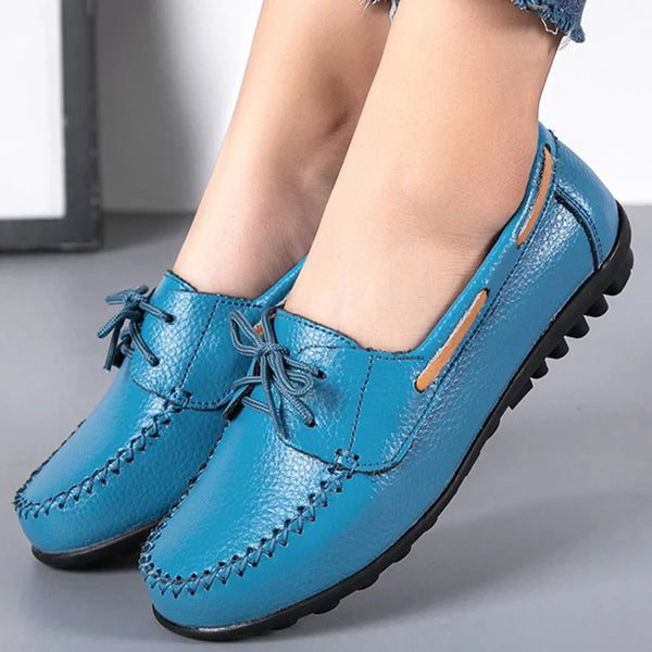 Woman's Leather Lace-up Flats