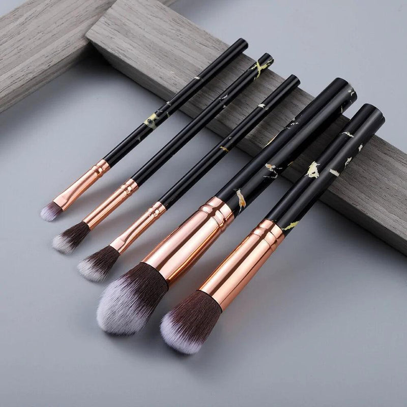 Multifunctional Makeup Brush - The Next Door Neighbor 