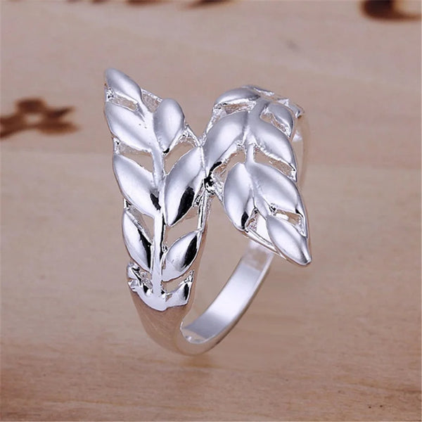 Retro Charm Feather Ring - Fashion Silver Jewelry