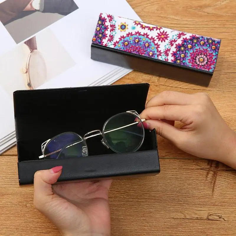 DIY Diamond Painting Glasses Storage Box