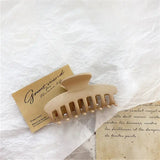 Oval Grasp Hair Clip