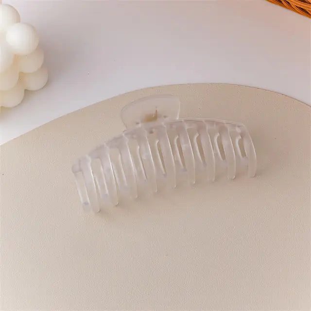 Oval Grasp Hair Clip