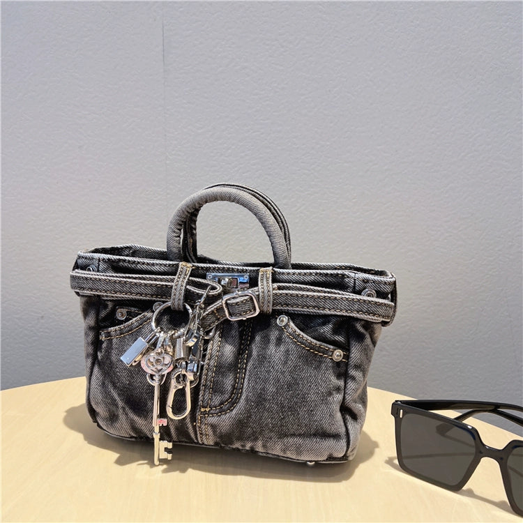 Platinum Leopard One Shoulder Underarm Satchel