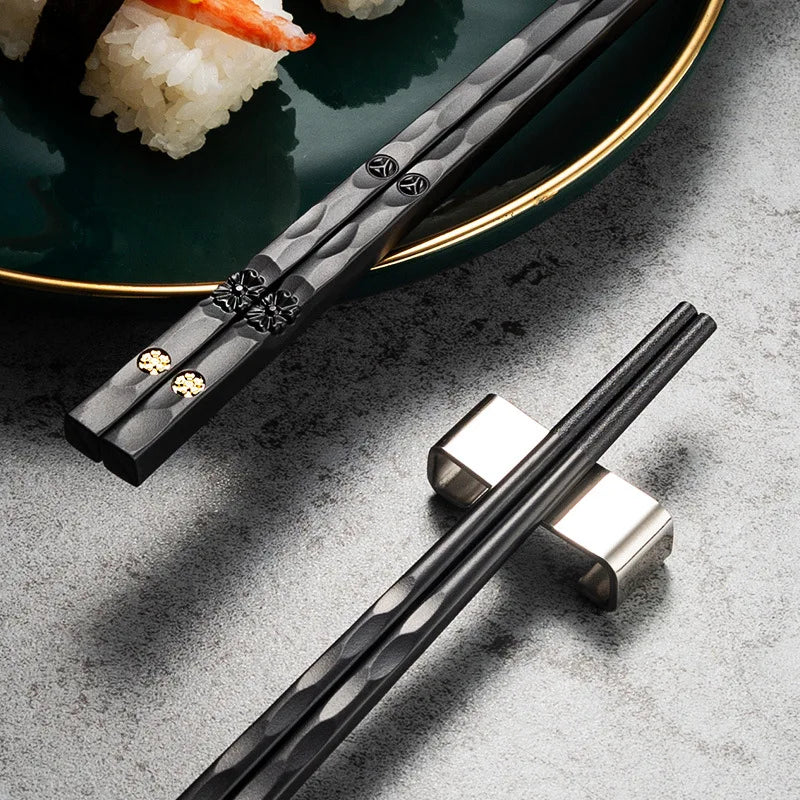 High Quality Non-Slip Chopsticks - The Next Door Neighbor 