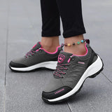 Woman's Retro Handmade Leather Walking Shoes