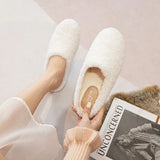 Round Toe Faux Fur Lambswool Slippers