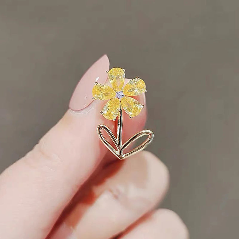 Cubic Zirconia Small Yellow Flower Brooch