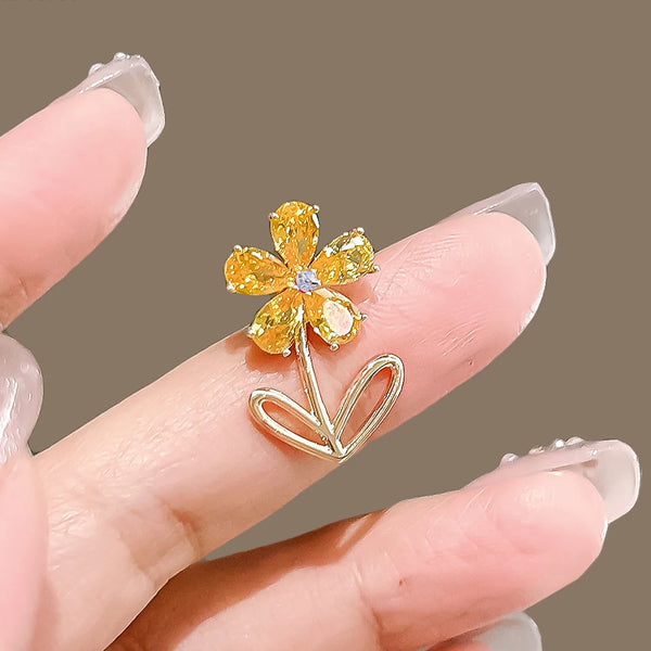 Cubic Zirconia Small Yellow Flower Brooch