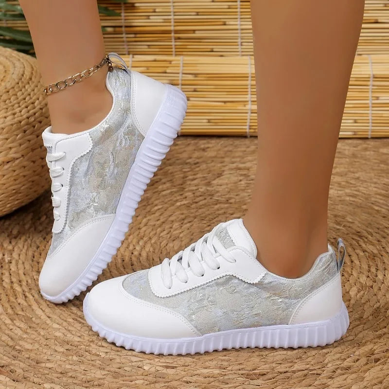 Breathable Round Toe Lace Up Women's Casual Shoes