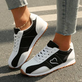 Round Head Deep Mouth Light Sneakers