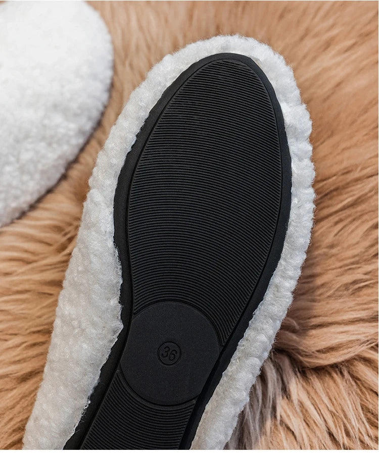 Round Toe Faux Fur Lambswool Slippers