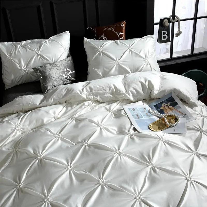 Luxury Silk Bedding Set - The Next Door Neighbor 