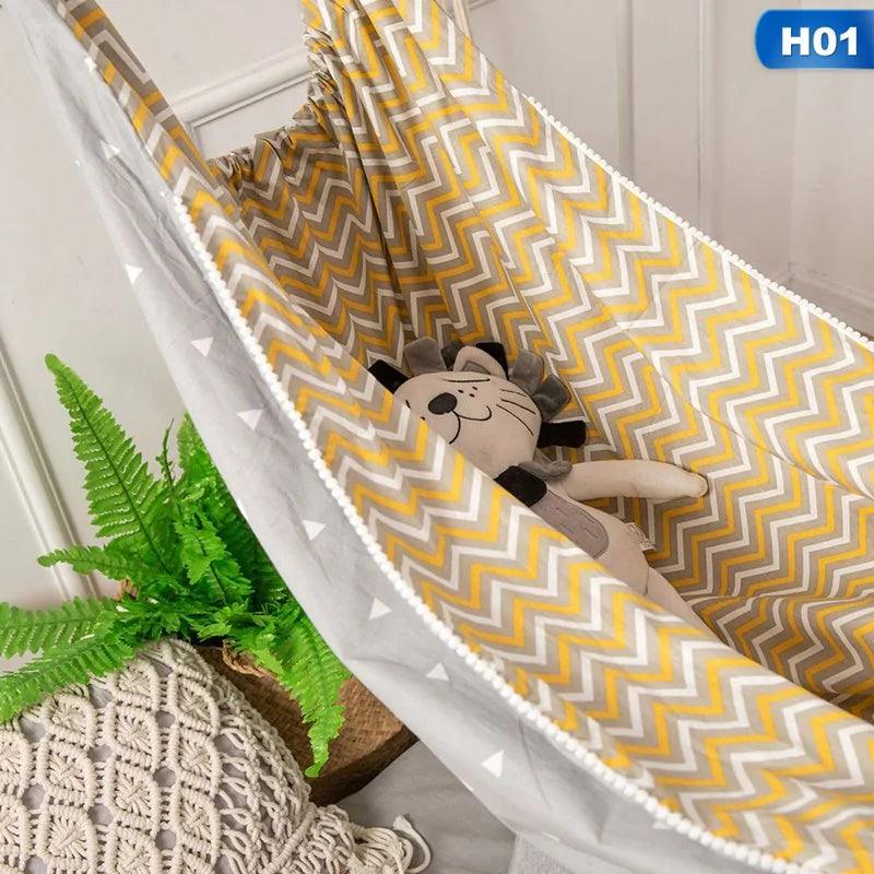 Baby Crib Hammock - The Next Door Neighbor 