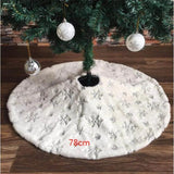 White Flannel Embroidered Snowflake Christmas Tree Skirt - The Next Door Neighbor 