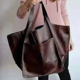 Retro Luxury Shoulder Tote - The Next Door Neighbor 