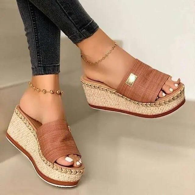 Summer Perfect Platform Sandals - The Next Door Neighbor 