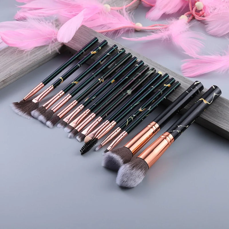 Multifunctional Makeup Brush - The Next Door Neighbor 