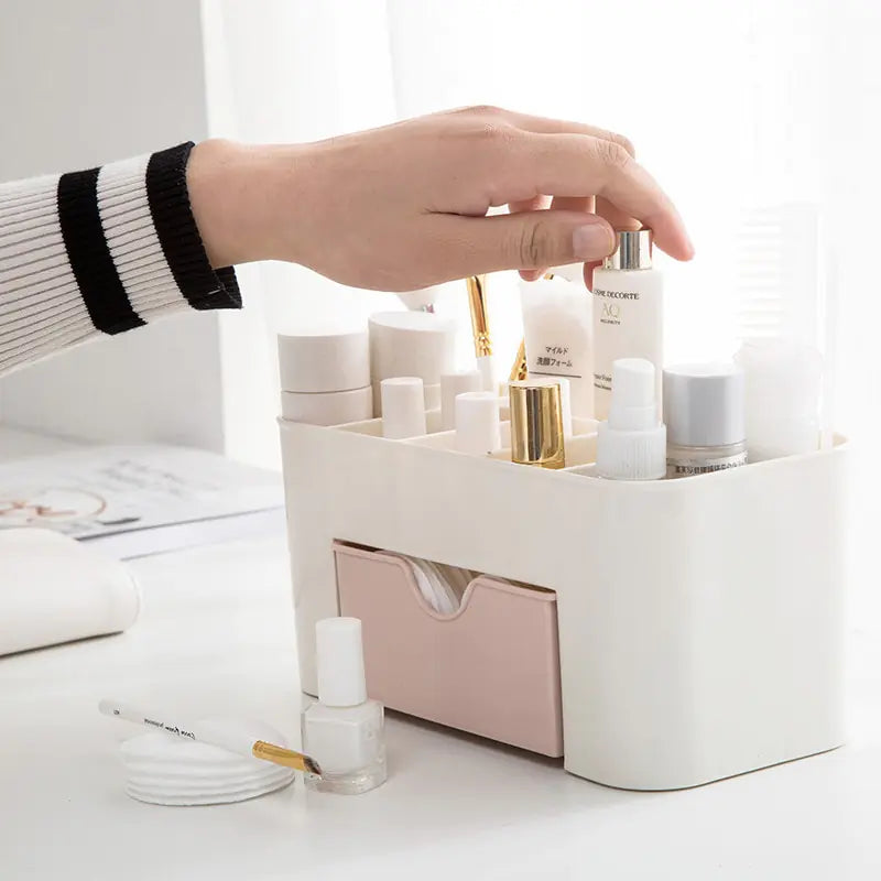 Nordic Cosmetic Organizer