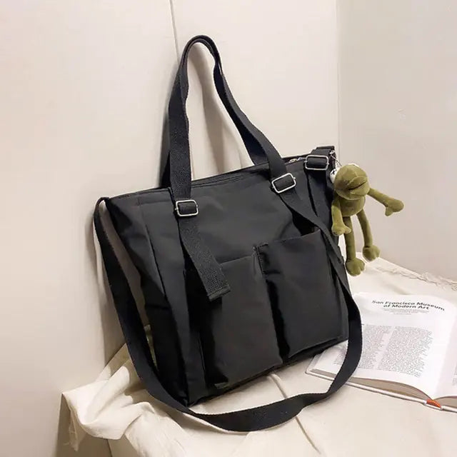 Classic Simple Messenger Bag - The Next Door Neighbor 