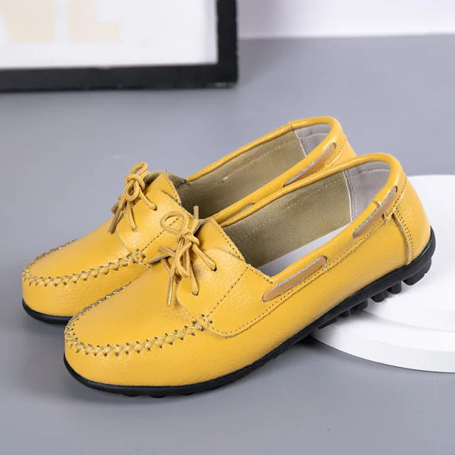 Woman's Leather Lace-up Flats