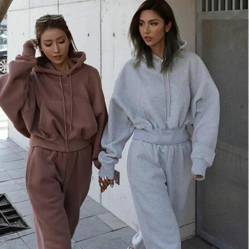 Women Warm Hoodie and Pants Set - The Next Door Neighbor 